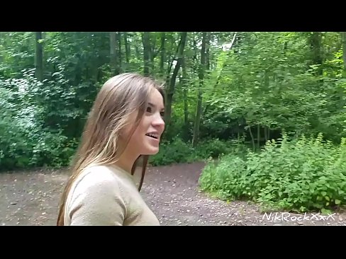 ❤️ Ech hunn dem Evelina virgeschloen datt mir op enger ëffentlecher Plaz fécken! Si sot jo. Dunn hunn ech hatt an den Arsch gefickt an an hirem Mond kum. Dunn huet si sech selwer gepisst. ❤ Hausgemachte Porno op lb.assistirhentai.ru ️❤