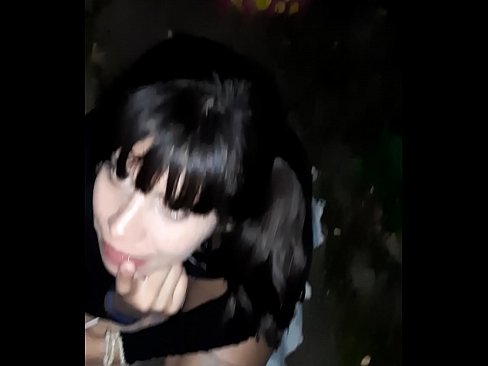 ❤️ Op der Strooss geschwollen Penis am Austausch fir Séissegkeeten ❤ Hausgemachte Porno op lb.assistirhentai.ru ️❤